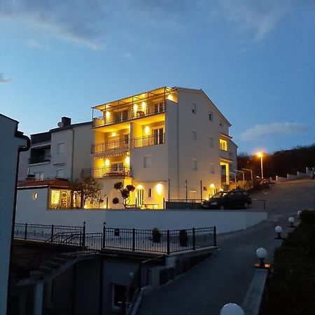 Apartment Matosic 茨里克韦尼察 外观 照片